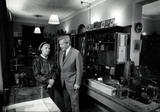 Анна Алексеевна Капица и Иржи Ганзелка в мемориальном музее П.Л. Капицы.