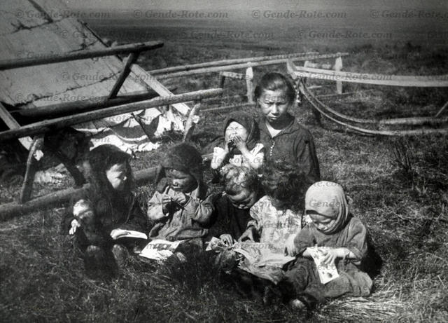 МУЗЕЙ Петра Леонидовича и Анны Алексеевны Капиц в фотографиях Валерия Генде-Роте